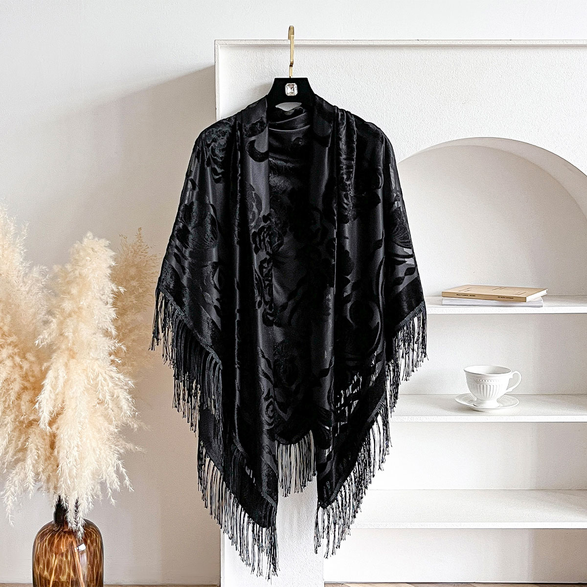 Shawl Wrap Winter - Retro Velvet Tassel Scarf Floral Embroidery