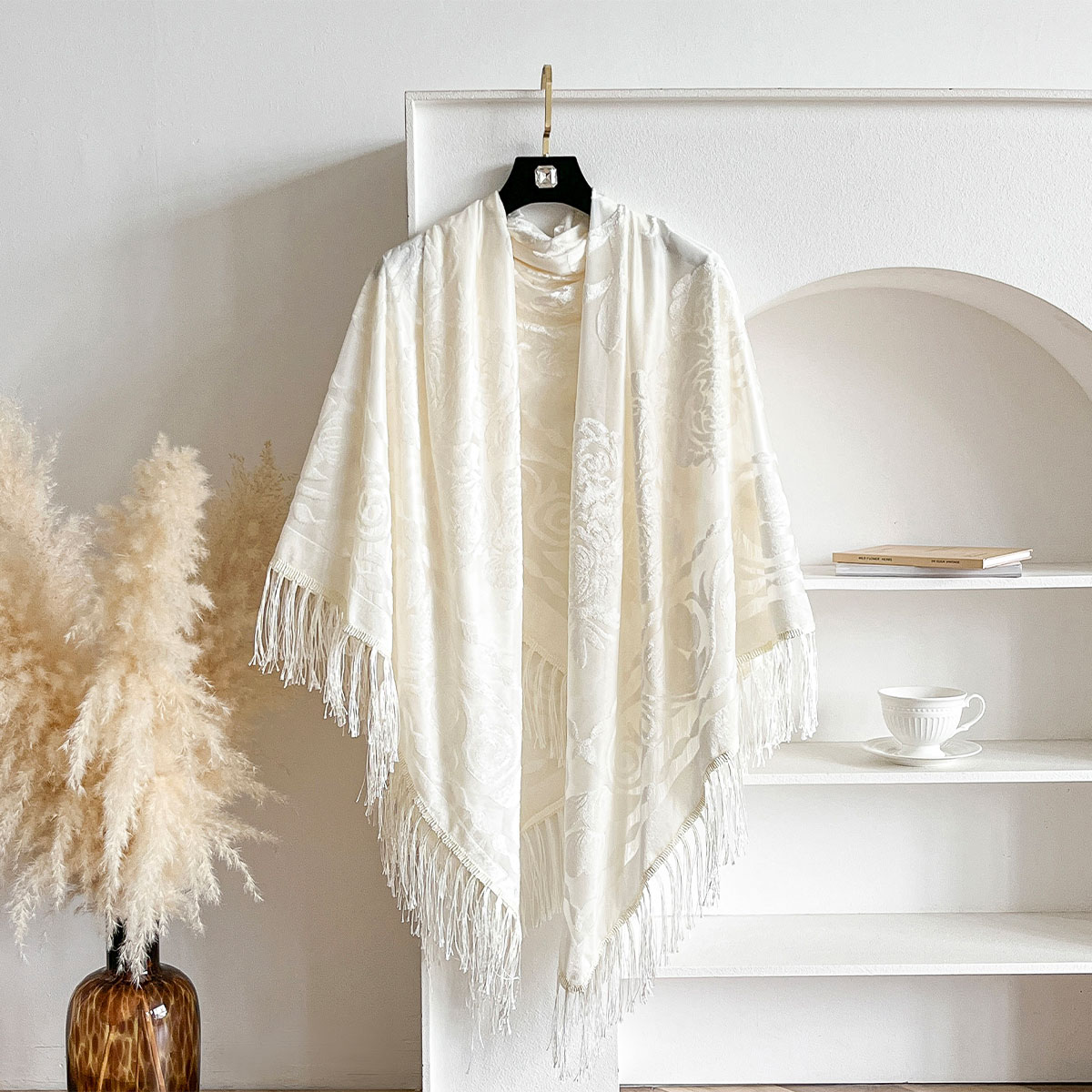 Retro Velvet Tassel Scarf Flor - Shawl Wrap Winter recension och pris